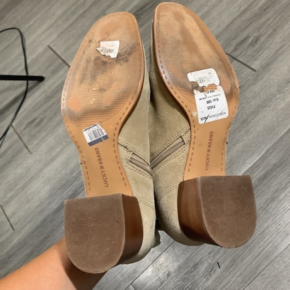 Lucky Brand LILYE Bootie Fashion Suede Khaki Boots size 10 - Picture 8 of 9